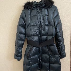 1 MADISON luxe outer wear Winter Puffer Coat, Fur Hood, Size S/P NWOT